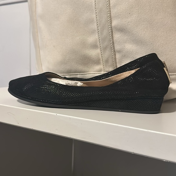 FS/NY Softest Flats Ever! - Picture 5 of 6